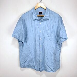 UNTUCKit Light Blue Casual Button Down Shirt